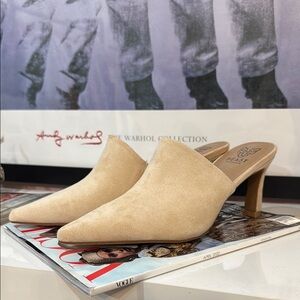 Women's Cream Mules